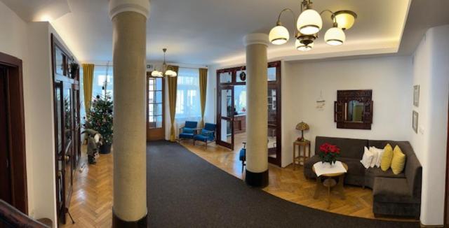 Bozy Dar Bed & Breakfast Krynica Exterior foto