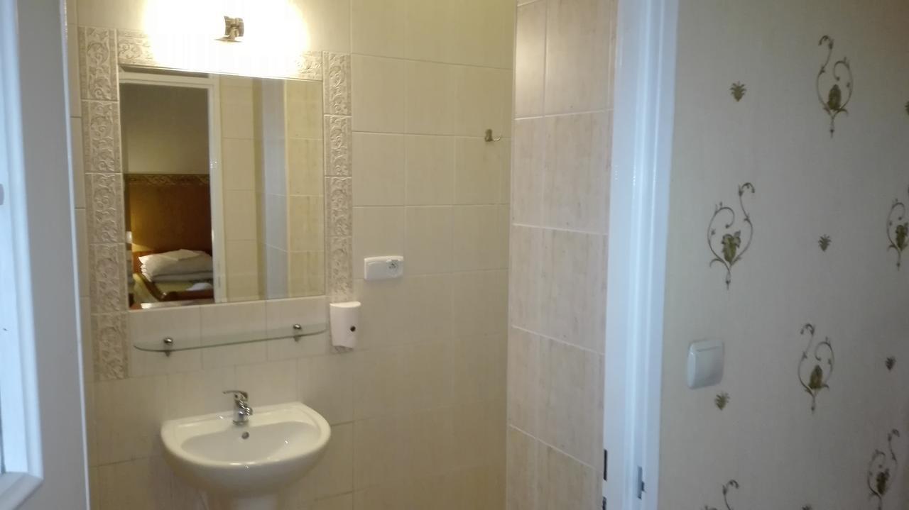 Bozy Dar Bed & Breakfast Krynica Exterior foto